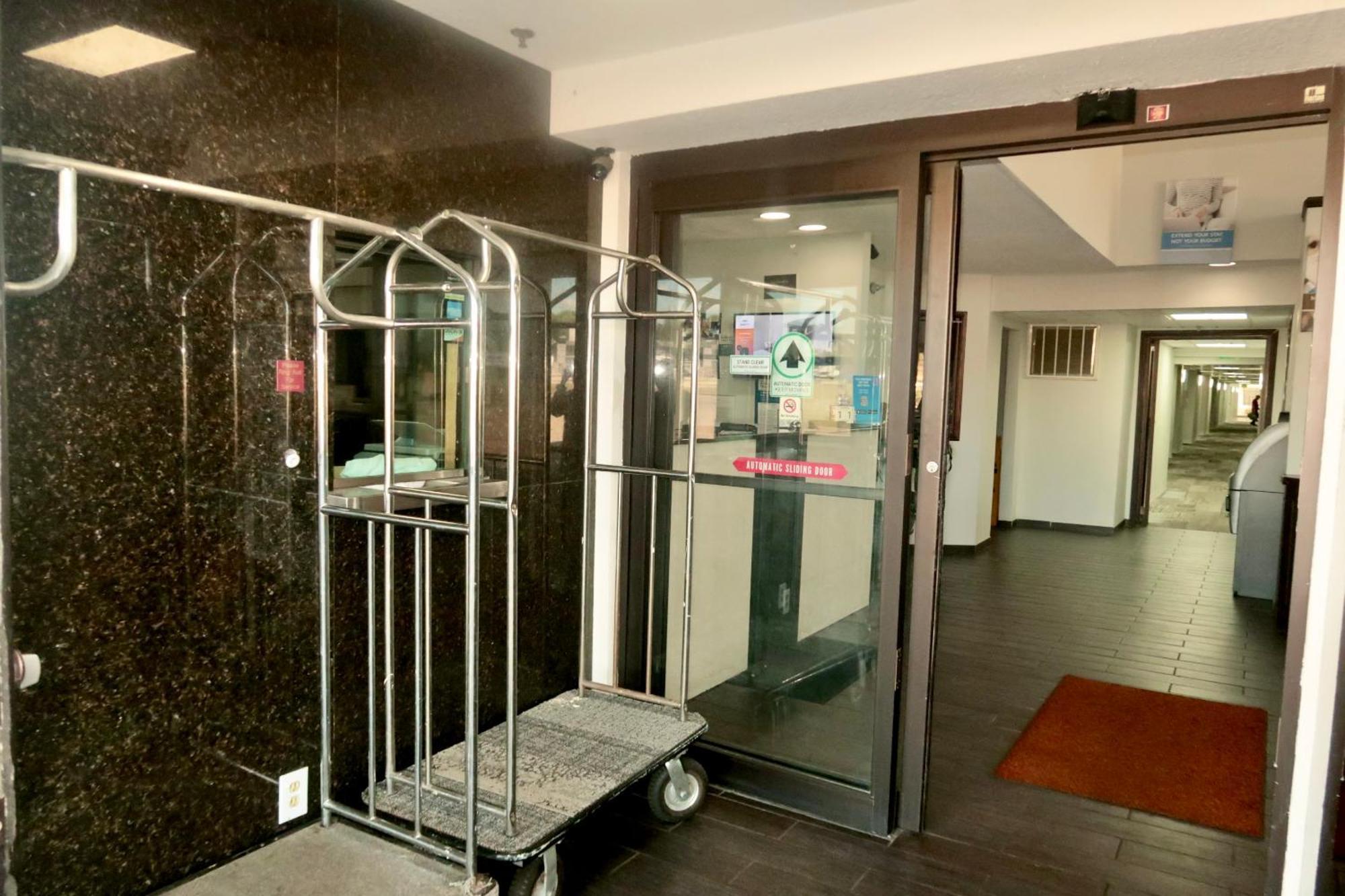 Motel 6 Elkhart, In Luaran gambar