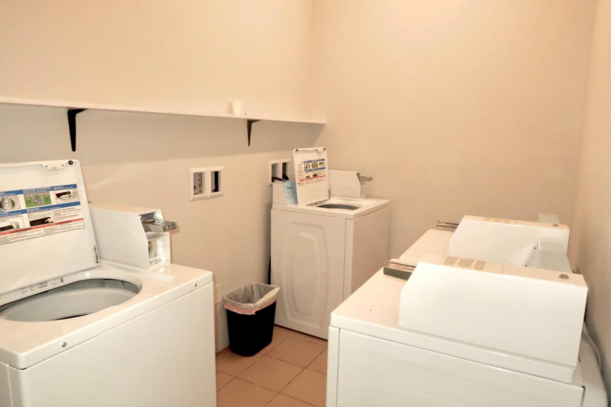 Motel 6 Elkhart, In Luaran gambar