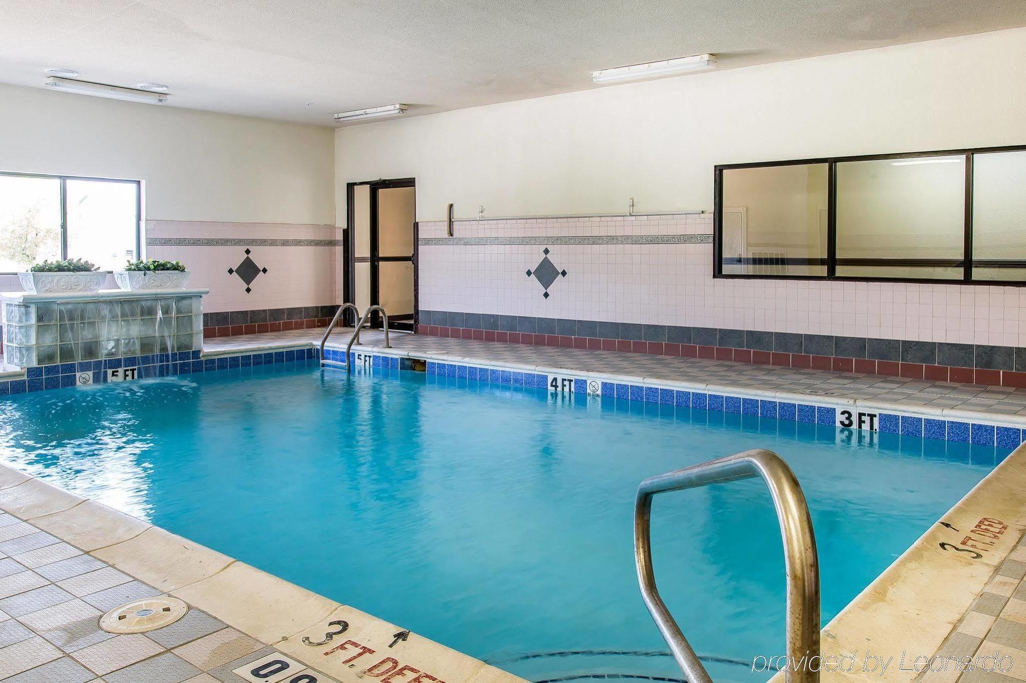 Motel 6 Elkhart, In Luaran gambar